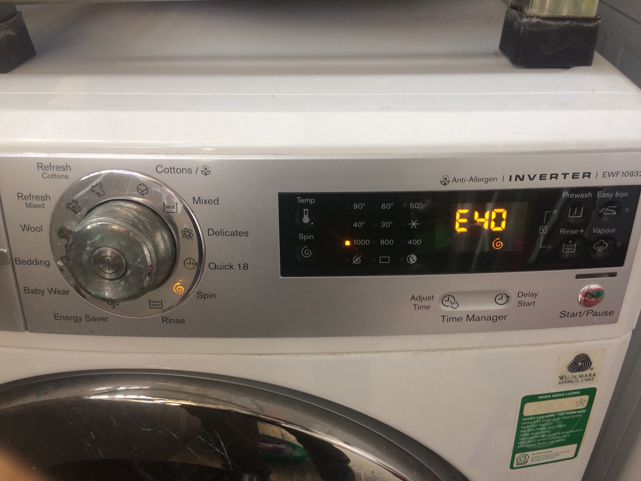 Sửa máy giặt Electrolux lỗi E40:41 công tắc cửa