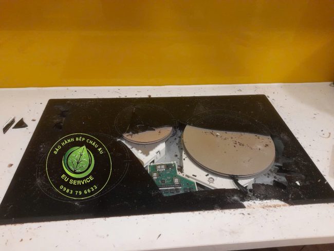 Giá thay kính bếp từ Hafele chính hãng