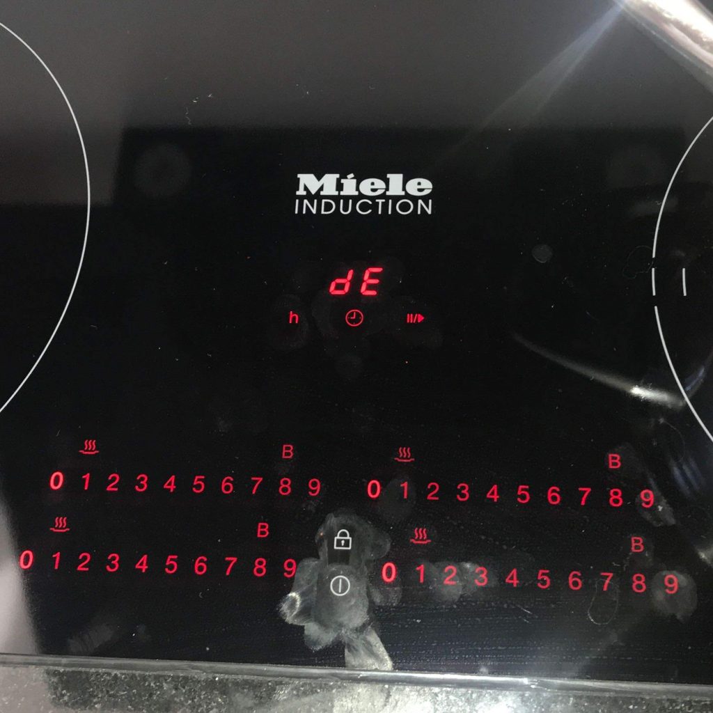 Mở khóa Bếp từ Miele lỗi
