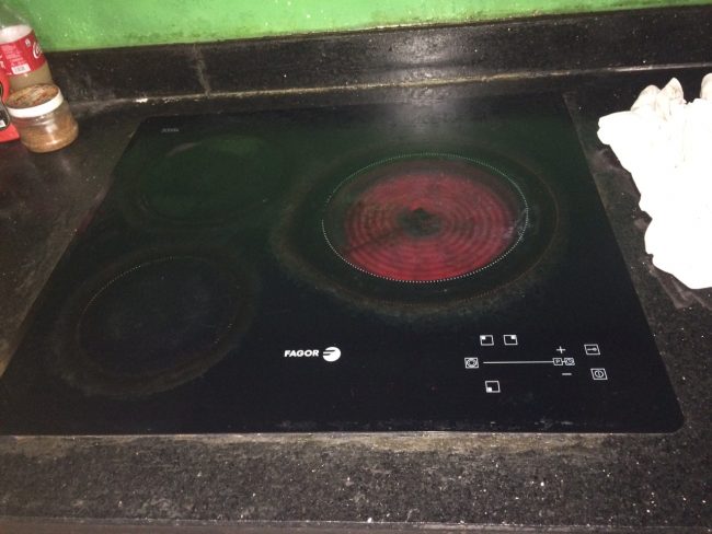 Sửa-bếp-điện-từ-fagor-hỗn-hợp