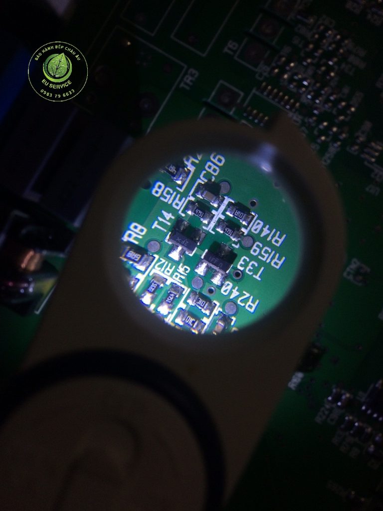 Sửa bếp từ Smeg lỗi E5