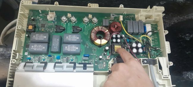 Sửa bếp từ eurosun tại nhà hà nội