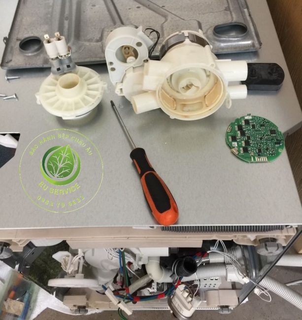 Sửa bo mạch công suất bơm tuần hoàn Miele F78