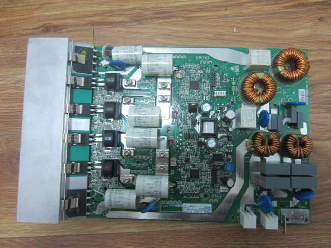 Thay mạch bếp từ Teka