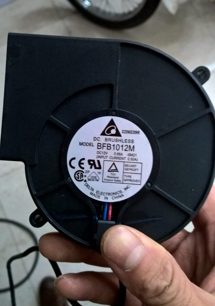 Thay quạt bếp từ bosch chính hãng