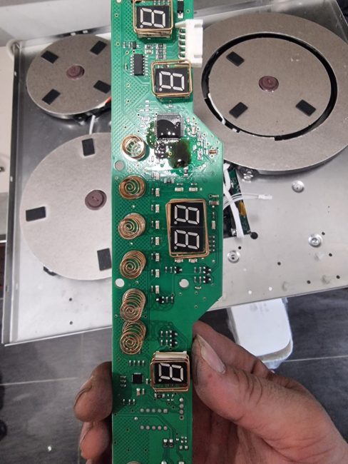 bếp-từ-amica-lỗi-không-cảm-ứng