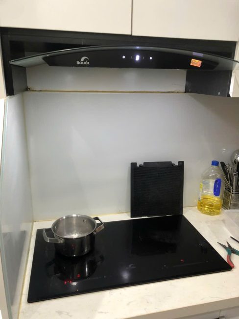 giá-sửa-hút-mùi-bauer-tại-nhà