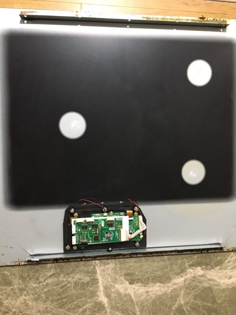 giá-thay-mặt-kính-bếp-từ-amica