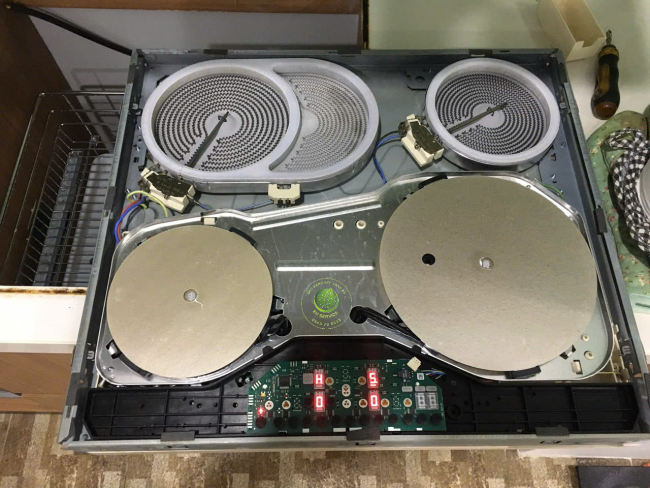 sửa bếp điện từ hỗn hợp siemens lỗi e