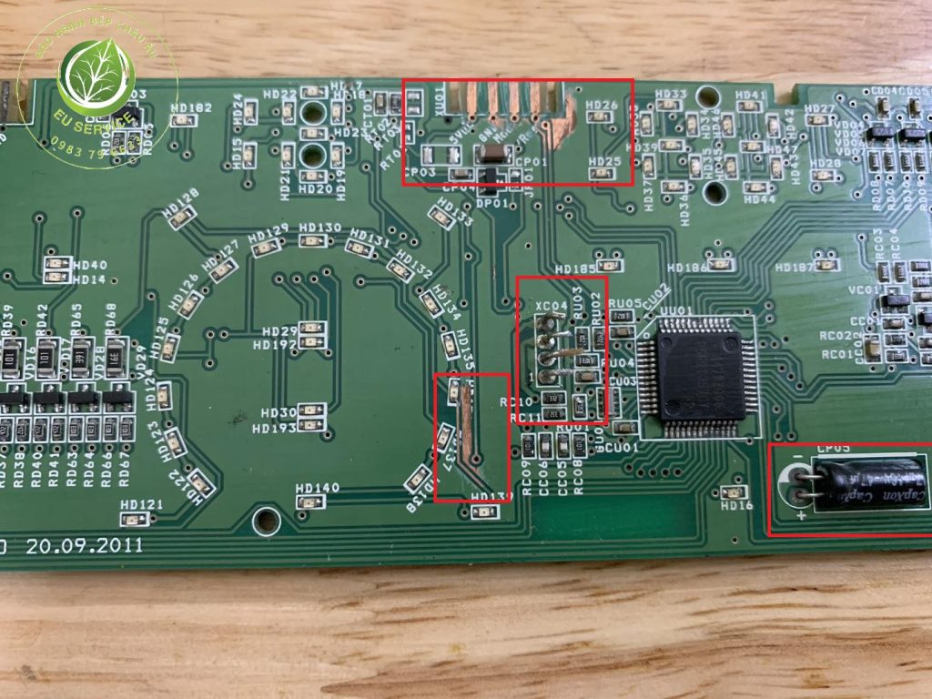 sửa bếp từ AEG lỗi E9 - hỏng bo mạch cảm ứng