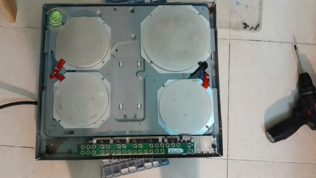 sửa bếp từ Ariston Hà Nội