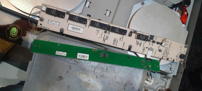 sửa bếp từ Ariston TP.HCM