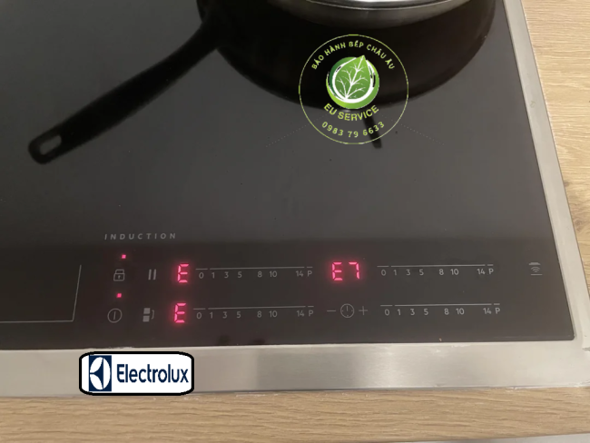 sửa chữa bếp từ Electrolux E7