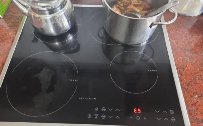Sửa-bếp-từ-Electrolux-lỗi-E9