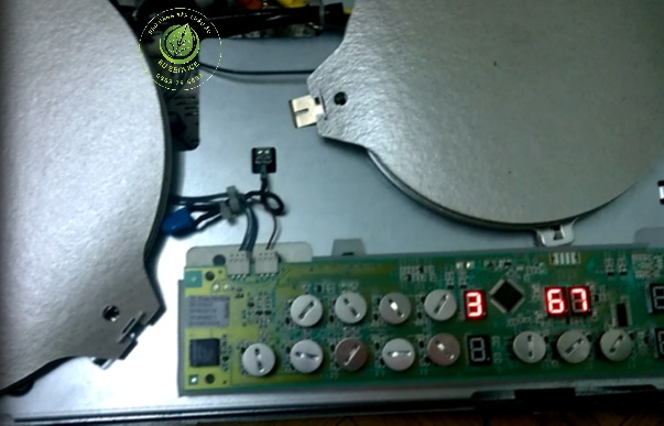 sửa-bếp-từ-Electrolux-tại-nhà-đà-nẵng