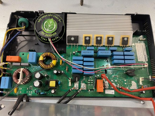 sửa-bếp-từ-bosch-đà-nẵng-ngập-nước