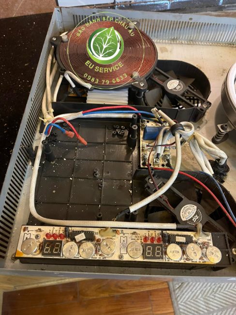 sửa bếp từ kucy không nóng