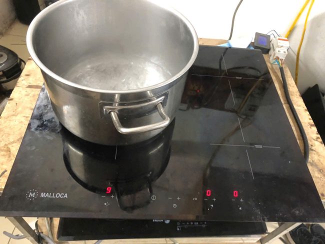 sửa-bếp-từ-malloca-f5