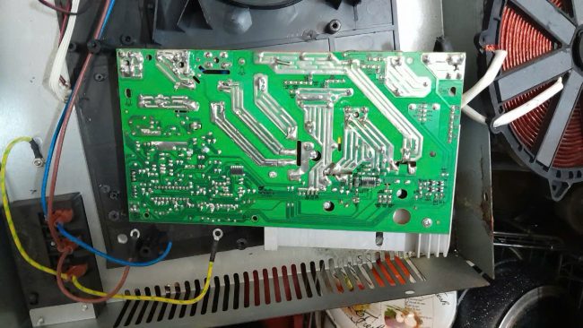 sửa bếp từ munchen E1