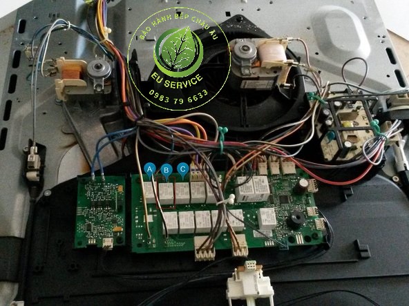 sửa chữa lò nướng siemens lỗi bo mạch