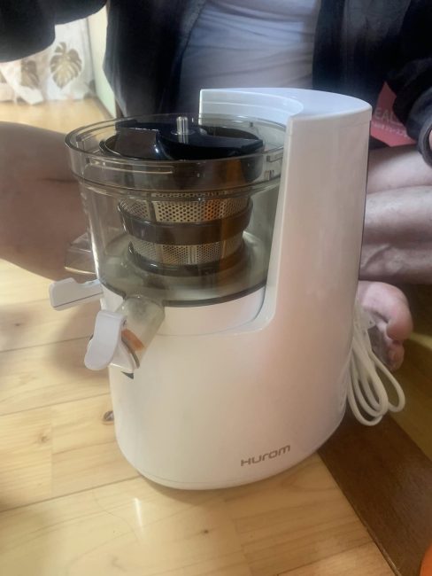 sửa máy ép hurom bị kẹt cối