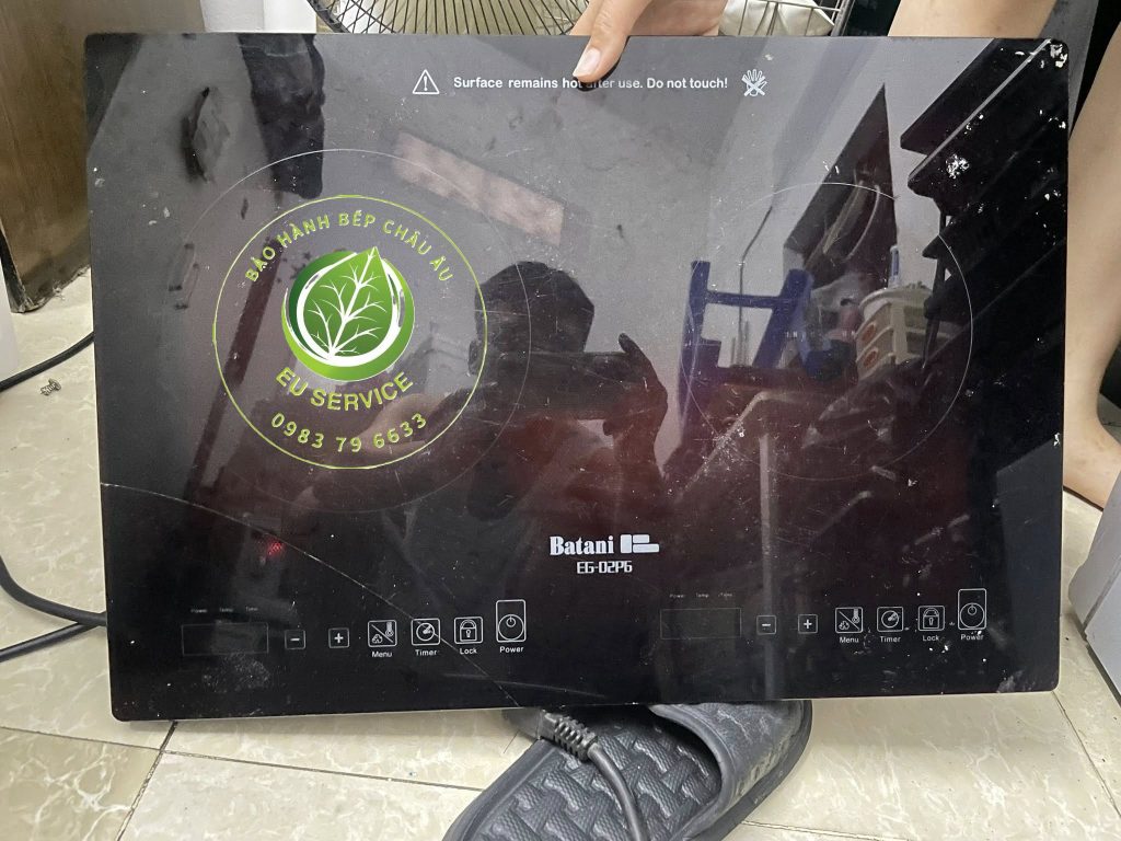 thay mặt kính bếp từ batani