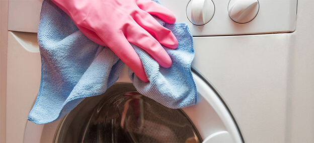 Hướng dẫn vệ sinh máy giặt và khử mùi hôi tại nhà đơn giản