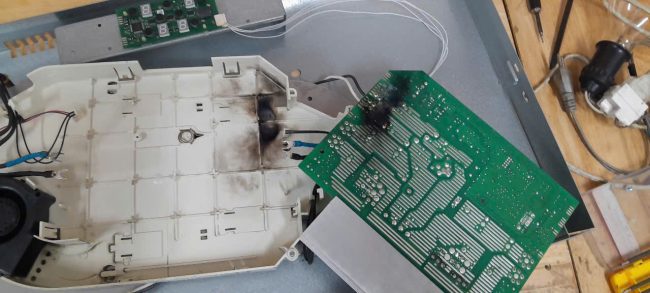 dịch-vụ-sửa-bếp-từ-không-nóng-tại-nhà