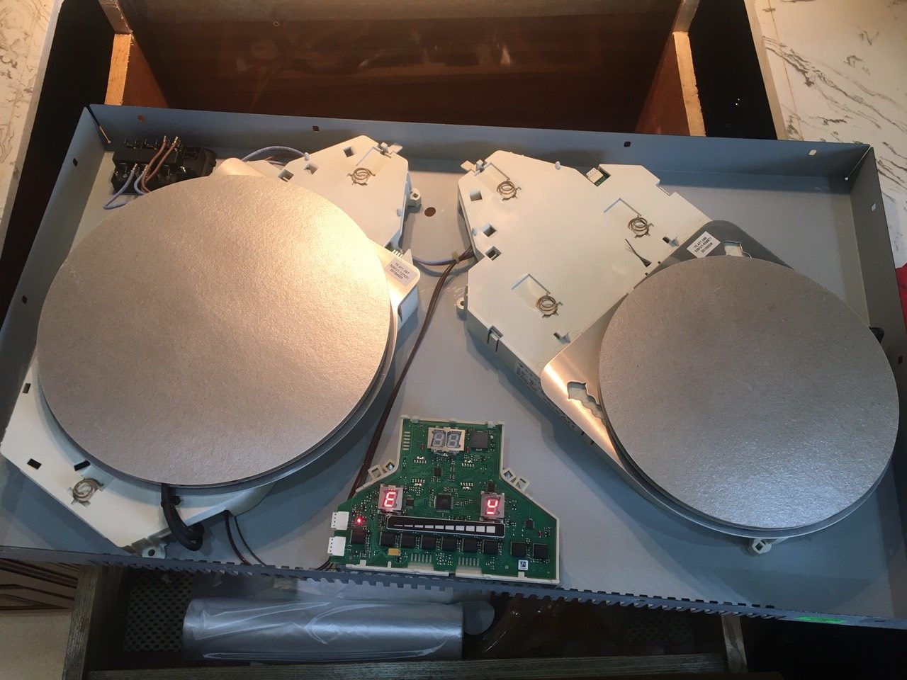 sửa-bếp-từ-không-nóng-tại-nhà