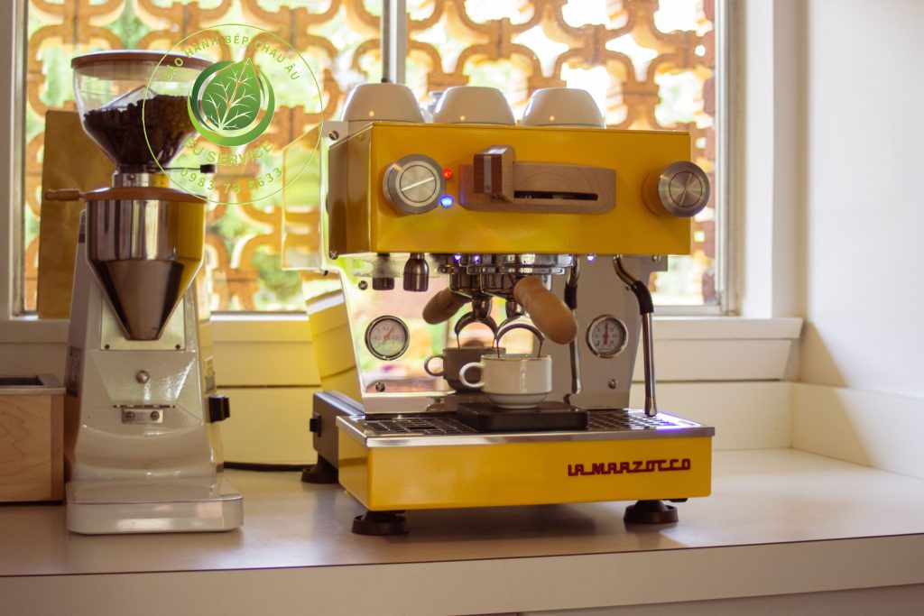 Sửa chữa máy pha cafe La Marzocco cho quán cafe