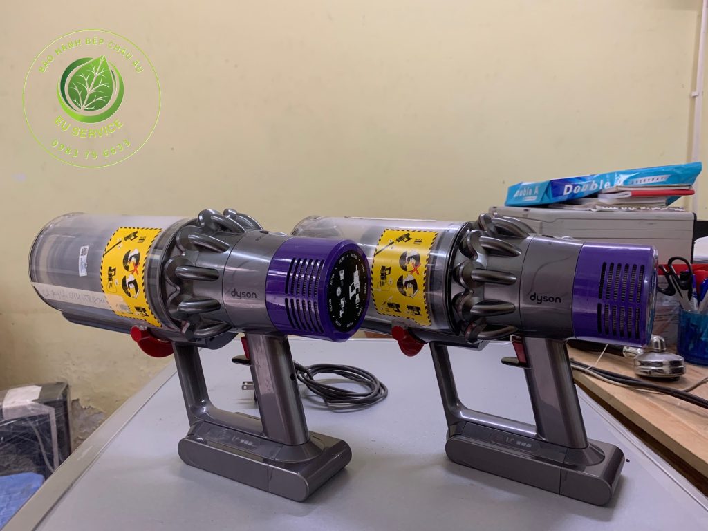 sửa chữa, vệ sinh máy hút bụi chạy pin Dyson