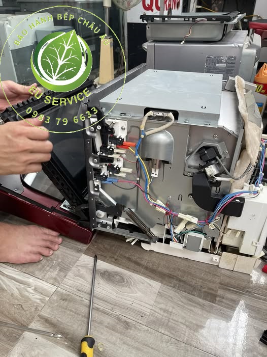 Sửa lò nướng Hitachi kèm vi sóng nội địa nhật tại nhà