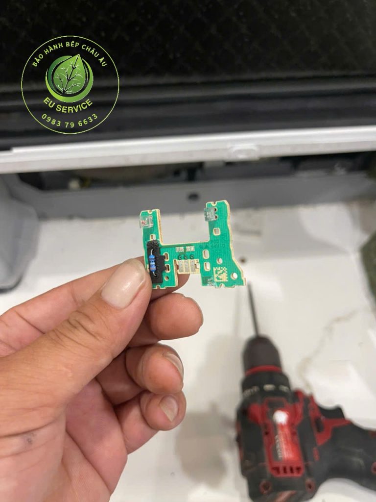 Sửa máy rửa bát bosch đèn đỏ báo muối hiển thị liên tục