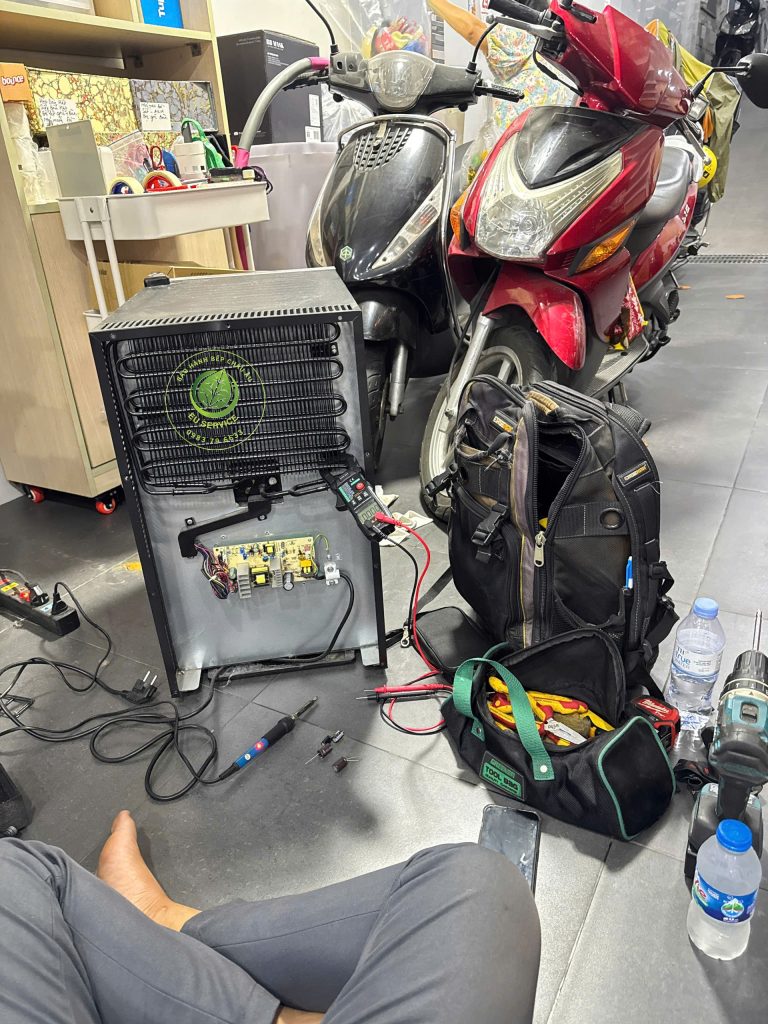 Sửa tủ xì gà lỗi độ ẩm tại nhà