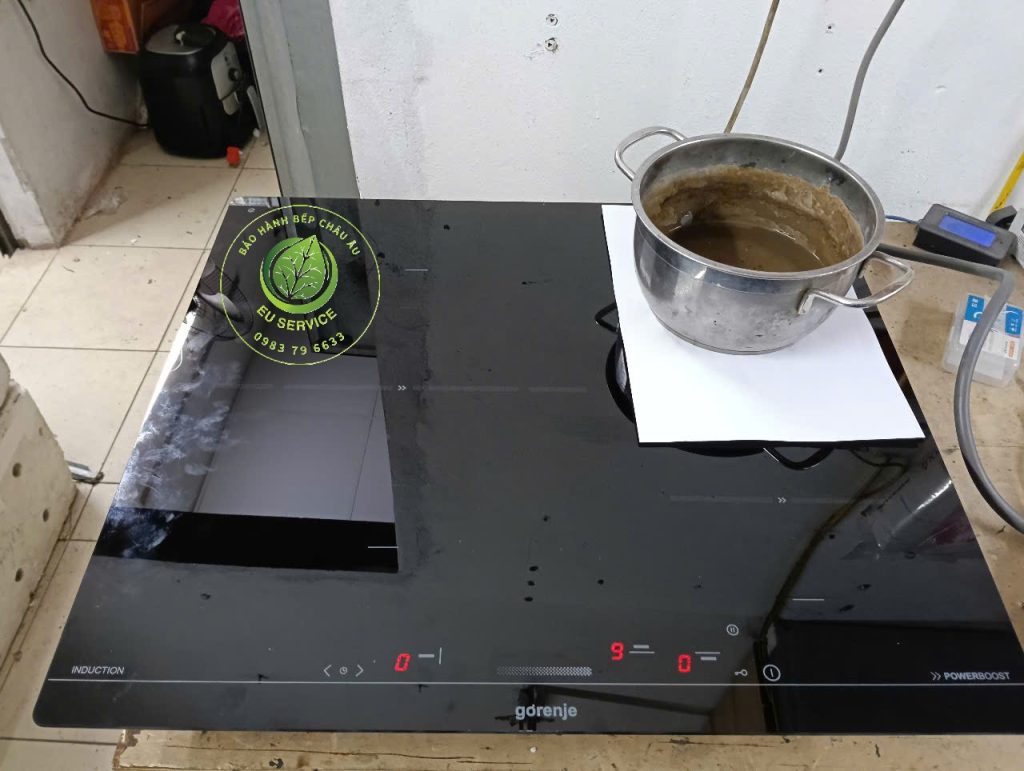 thay mặt kính bếp từ gorenje