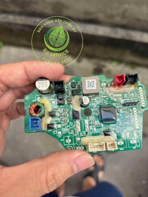 Sửa chữa, thay mạch robot hút bụi Xiaomi T9