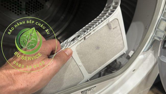 Vệ sinh lưới lọc bụi sơ vải