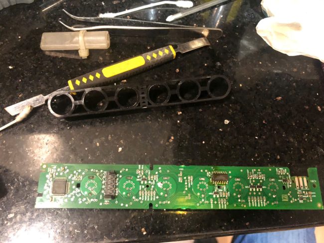 máy-hút-mùi-bosch-không-nguồn-lỗi-mạch-khiển