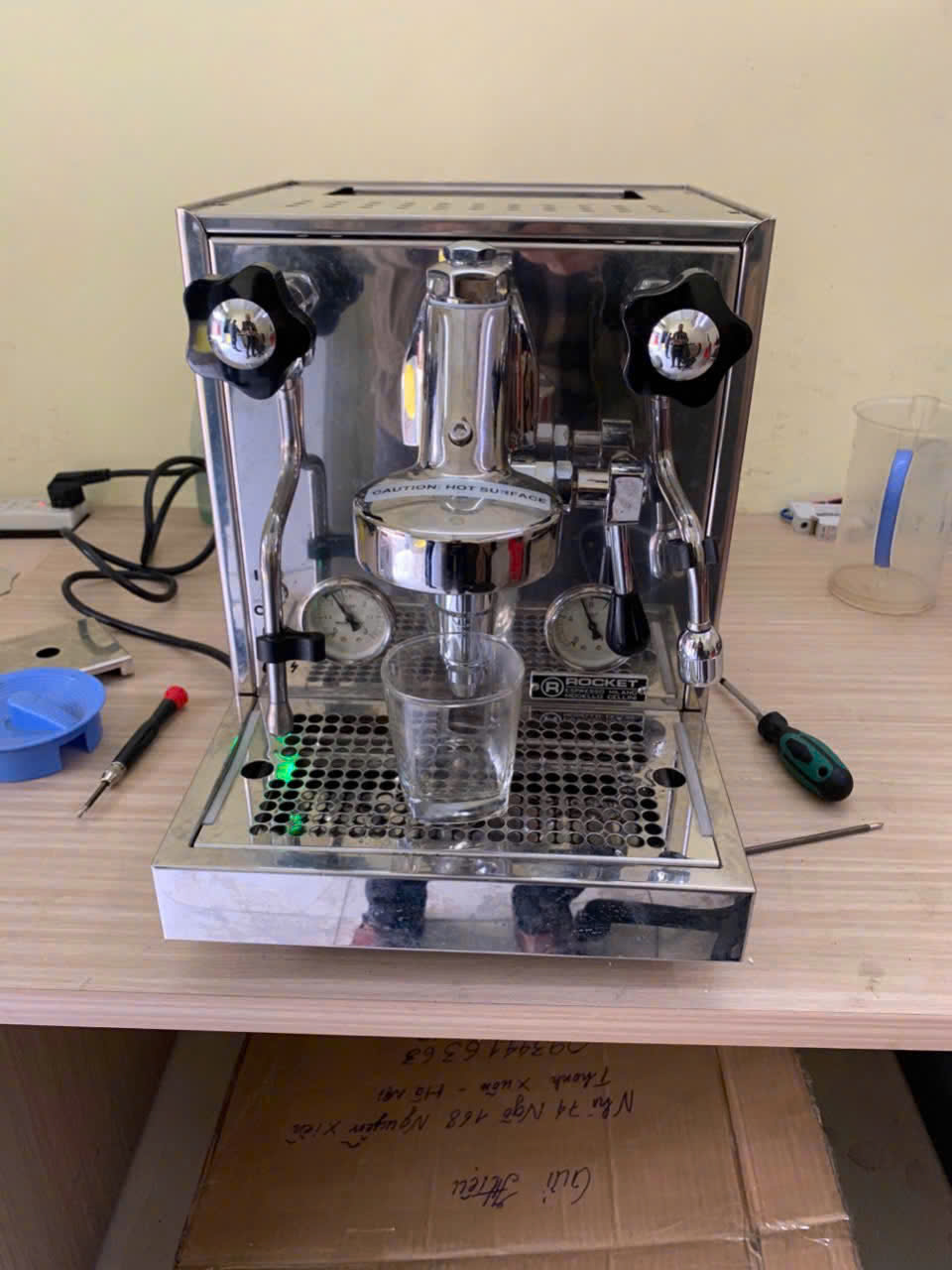 trung tâm bảo hành máy pha cafe rocket