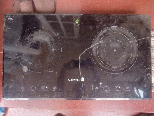 dịch vụ thay kính bếp napoliz tại nhà giá rẻ