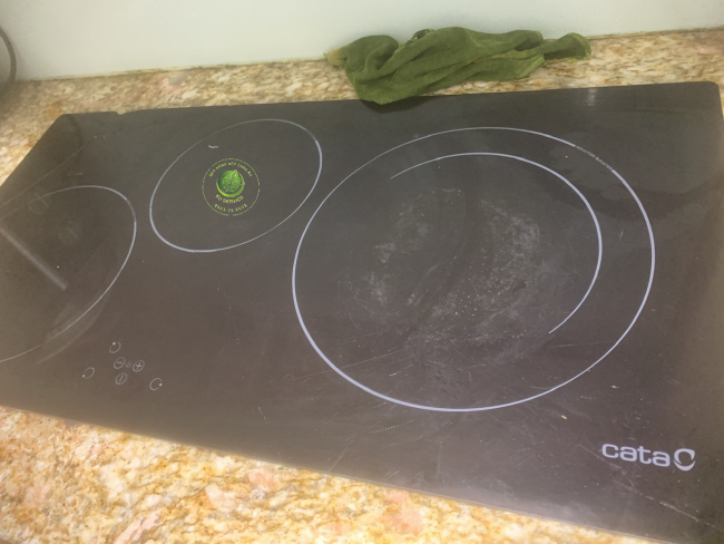 thay kính cata chính hãng tại nha