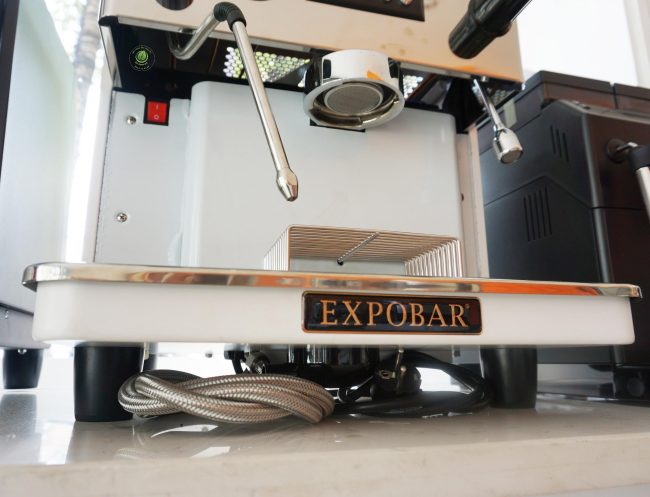 máy pha cà phê expobar rò nước